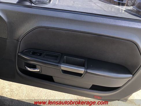 Used 2013 Dodge Challenger R/T image 16