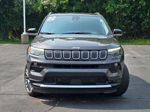 Used 2022 Jeep Compass Limited w/ Elite Group image 3