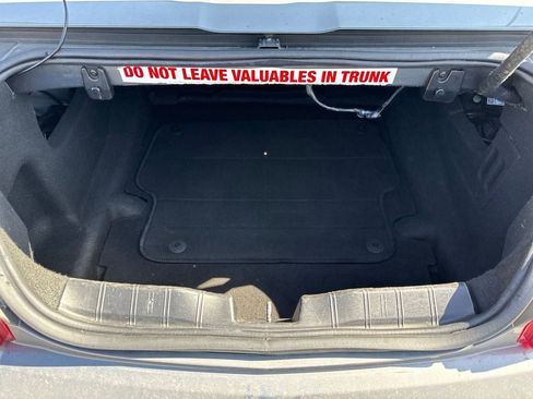Used 2020 Chevrolet Camaro LT RWD image 8