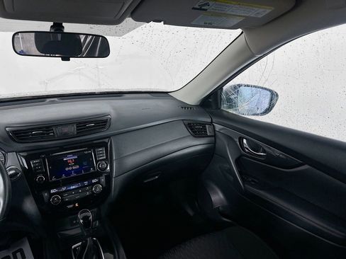 Used 2018 Nissan Rogue SV FWD image 23