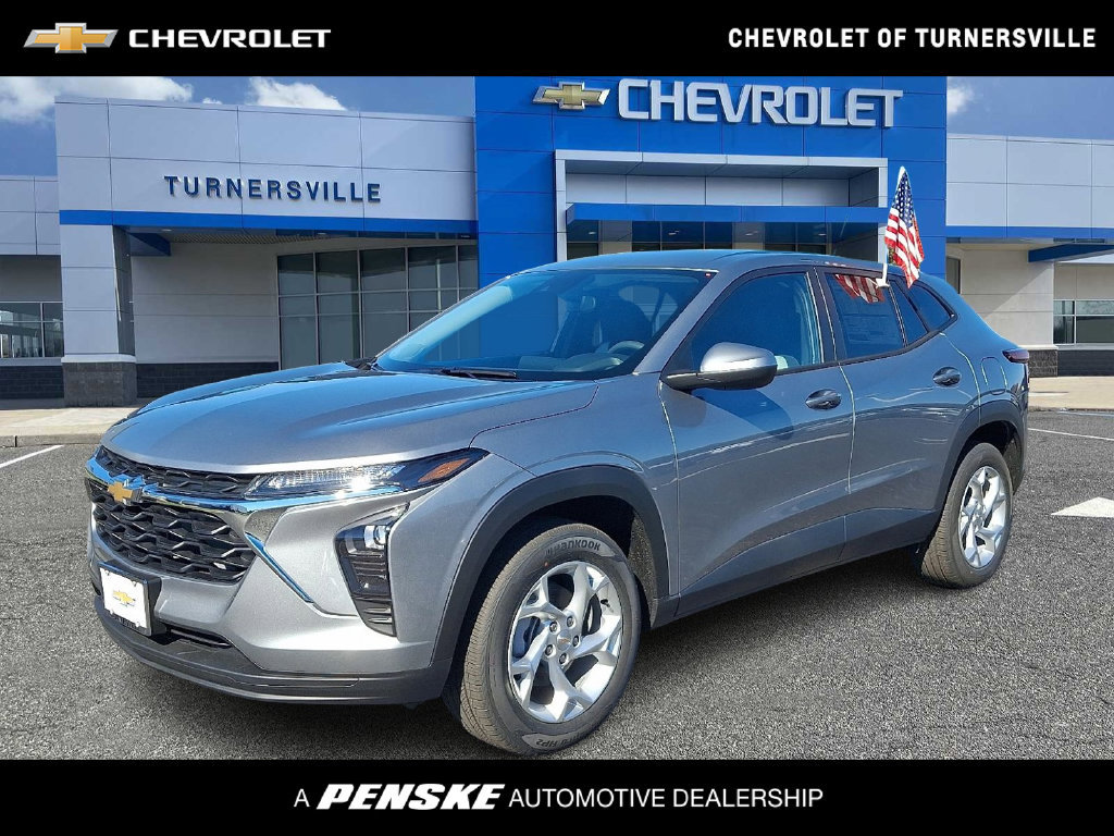 New 2026 Chevrolet Trax LS w/ LS Convenience Package FWD image 1