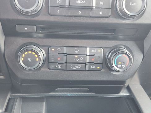 Used 2018 Ford F150 XLT w/ Equipment Group 302A Luxury AWD/4WD image 22