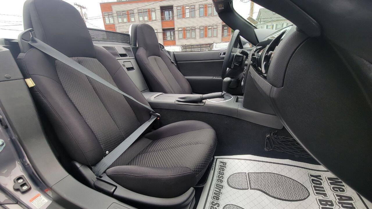 Used 2007 MAZDA MX-5 Miata Sport RWD image 27