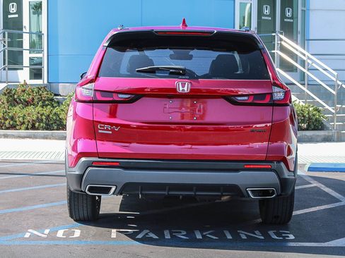 Used 2025 Honda CR-V Sport-L image 8