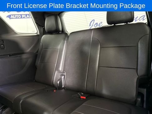 Used 2023 Chevrolet Traverse Premier image 15