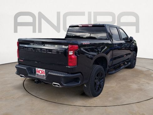 Used 2022 Chevrolet Silverado 1500 Custom Trail Boss w/ LPO, Dark Essentials Package AWD/4WD image 10