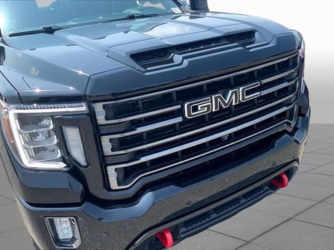 Used 2023 GMC Sierra 2500 AT4 w/ AT4 Premium Plus Package AWD/4WD image 30