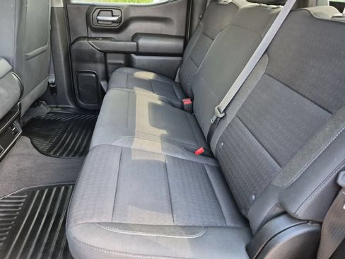 Used 2022 Chevrolet Silverado 1500 Custom AWD/4WD image 19