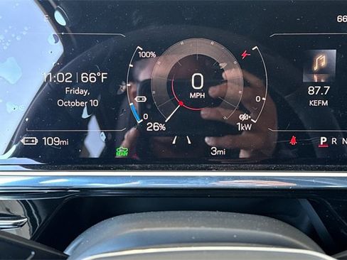 New 2026 GMC Sierra EV Elevation w/ Premium Package image 29