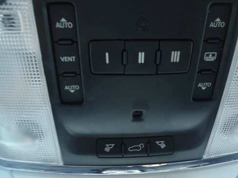 Used 2017 Jeep Grand Cherokee Summit AWD/4WD image 24