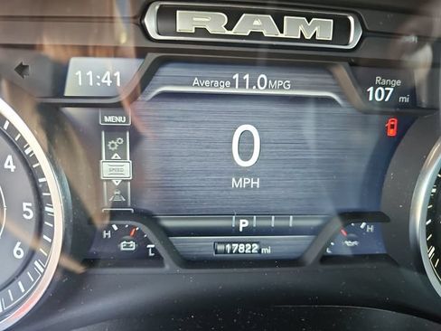 Used 2025 RAM 1500 Laramie AWD/4WD image 16