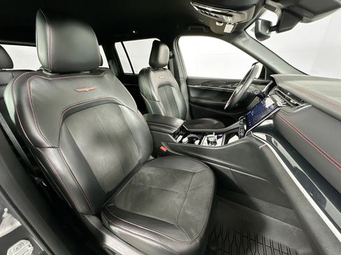 Used 2022 Jeep Grand Cherokee Trailhawk image 28