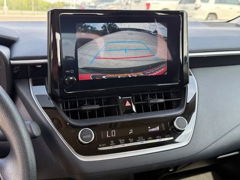 Used 2026 Toyota Corolla LE image 21