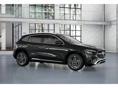 New 2026 Mercedes-Benz GLA 250 GLA 250 image 13