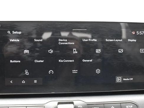 Used 2025 Kia K4 FWD image 30
