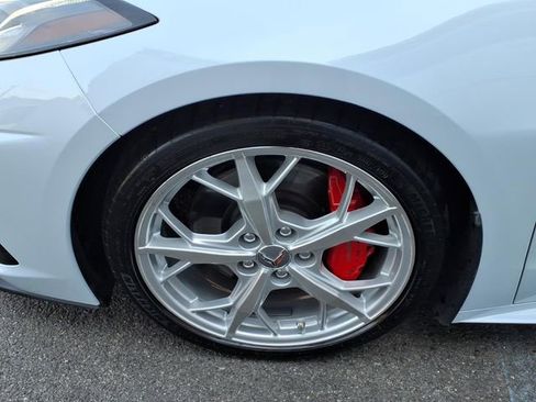 Certified 2021 Chevrolet Corvette Stingray Preferred Cpe w/ Z51 Performance Package RWD image 8