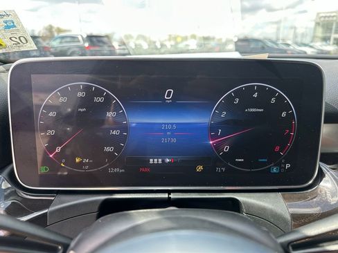 Used 2024 Mercedes-Benz C 300 Sedan image 19