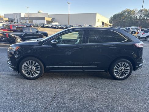 Used 2021 Ford Edge Titanium w/ Equipment Group 301A image 4