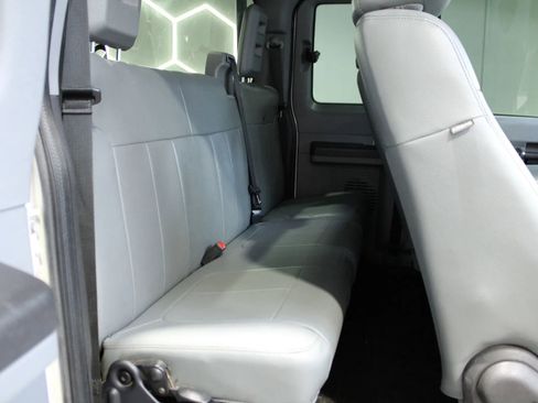 Used 2012 Ford F250 XL w/ PWR Equipment Group image 11