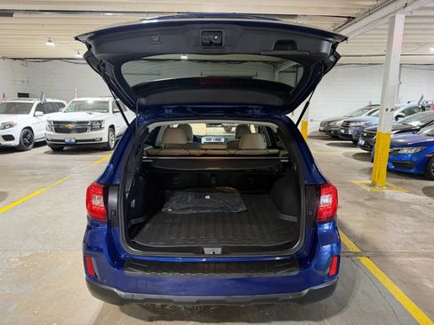 Used 2016 Subaru Outback 2.5i Limited AWD/4WD image 7