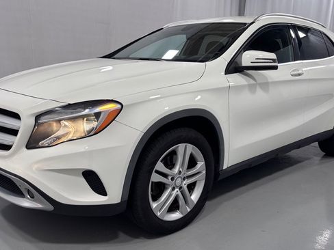 Used 2015 Mercedes-Benz GLA 250 4MATIC image 1