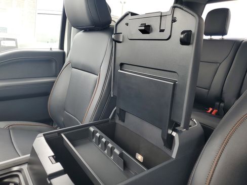 New 2026 Ford F250 Lariat w/ Lariat Premium Package image 20