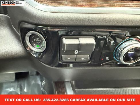 Used 2025 GMC Sierra 1500 Elevation image 28