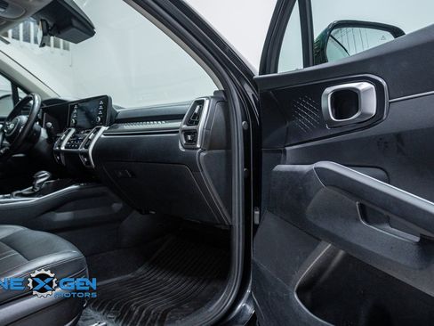 Used 2021 Kia Sorento S image 34
