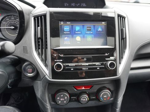 Used 2022 Subaru Impreza 2.0i Premium image 35