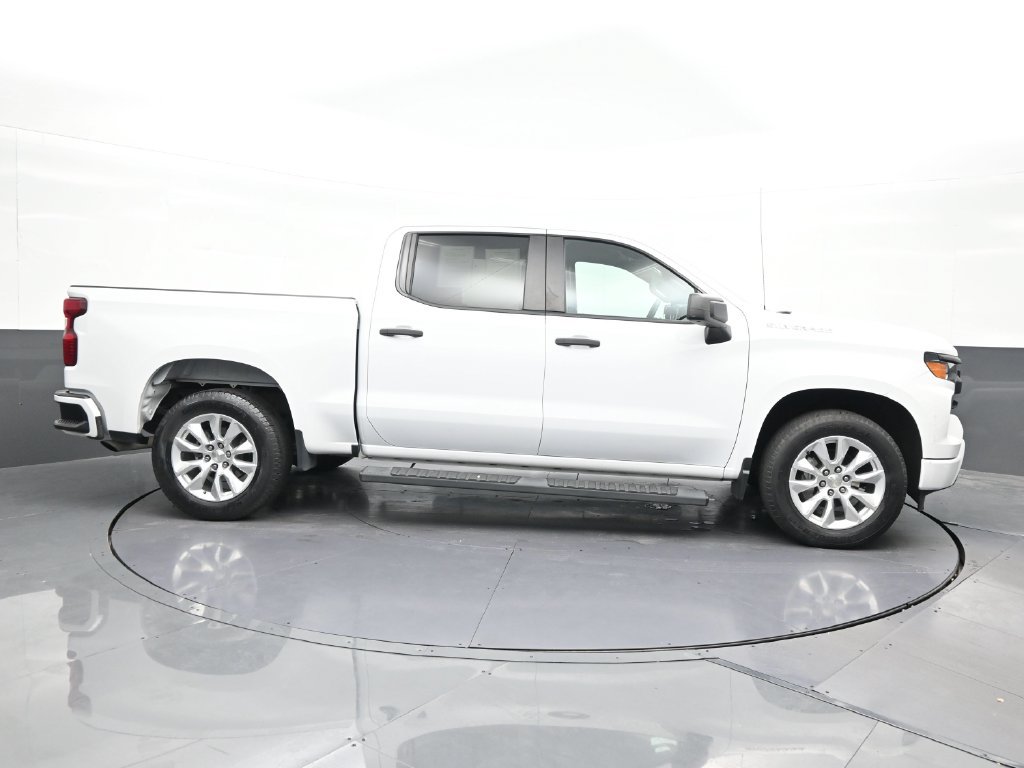 Used 2023 Chevrolet Silverado 1500 Custom RWD image 7