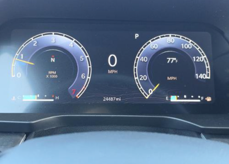 Used 2023 Jeep Grand Cherokee Altitude RWD image 20