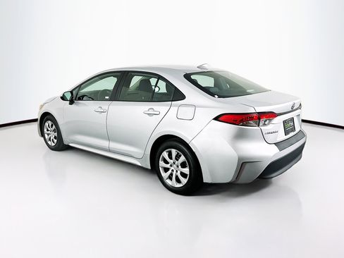 Used 2024 Toyota Corolla LE image 5