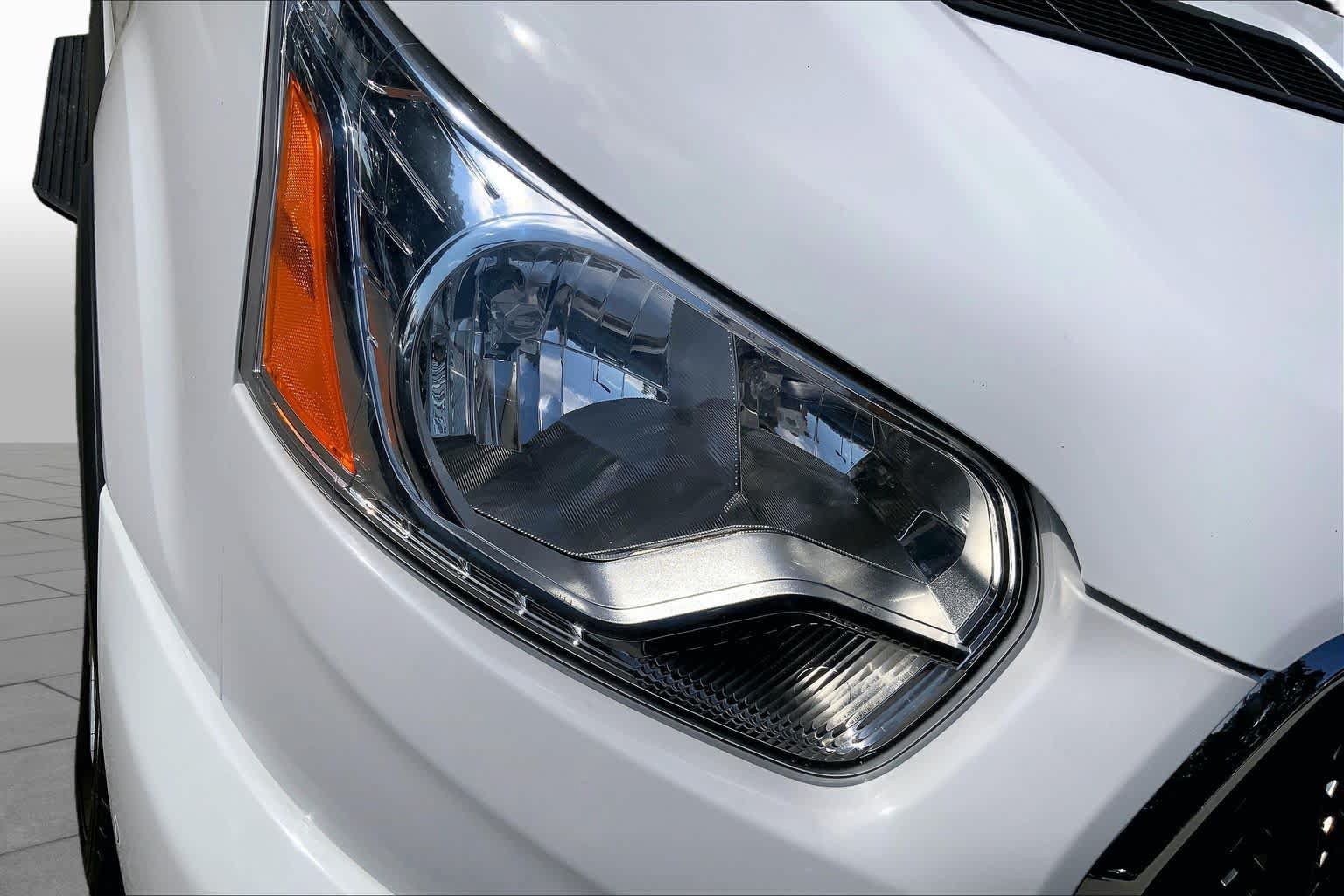 Used 2022 Ford Transit 350 XLT RWD image 28