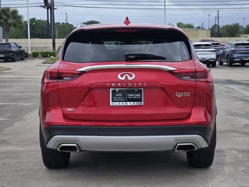 Certified 2023 INFINITI QX50 Sensory AWD/4WD image 5