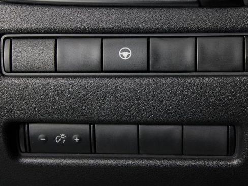 Certified 2022 Nissan Rogue SV image 21