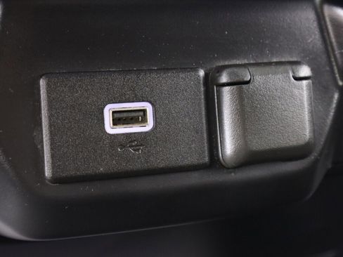 Used 2020 Chevrolet Silverado 1500 Custom image 22