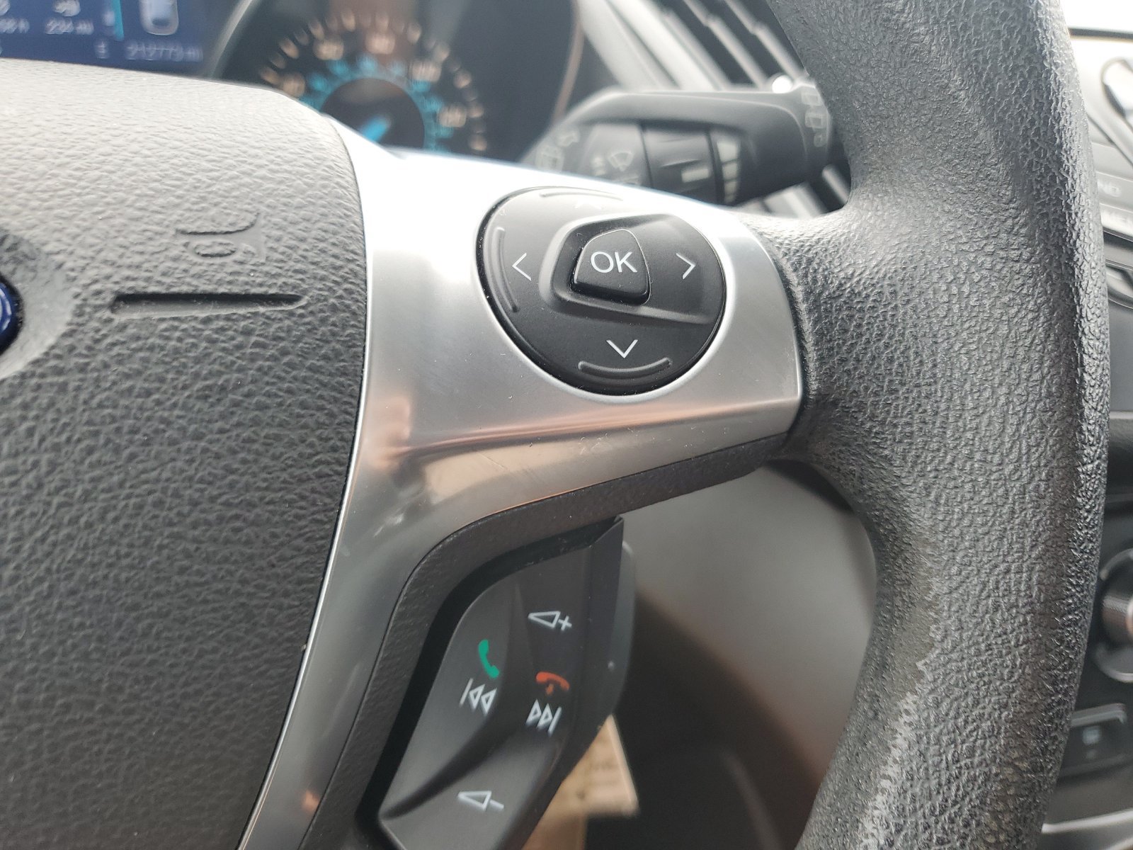 Used 2014 Ford Escape S FWD image 22