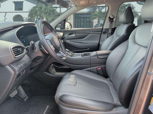 Used 2023 Hyundai Santa Fe SEL w/ Premium Package FWD image 11