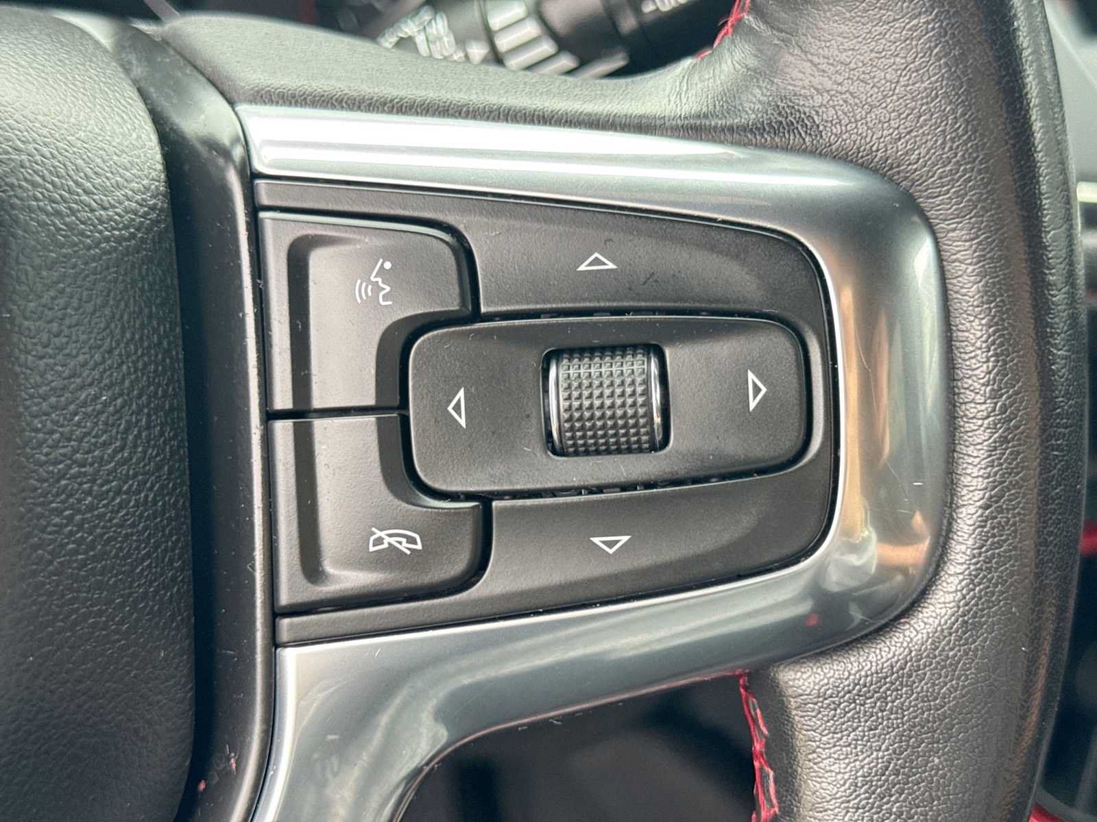 Used 2022 Chevrolet Blazer RS w/ Enhanced Convenience Package AWD/4WD image 23