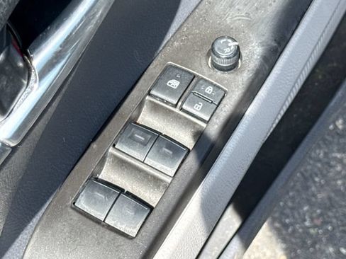 Used 2023 Toyota Camry LE AWD/4WD image 22