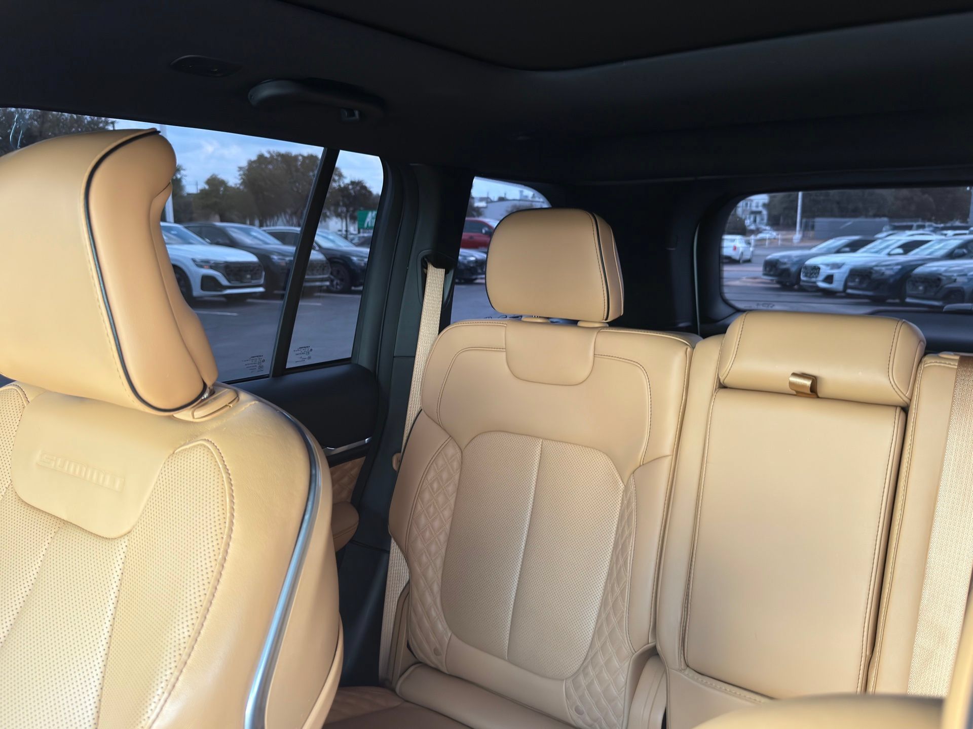 Used 2023 Jeep Grand Cherokee Summit RWD image 11
