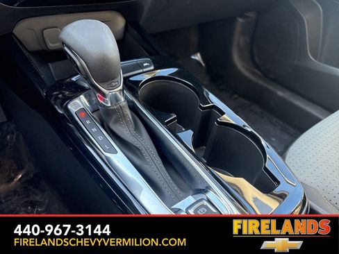 Certified 2025 Chevrolet Trax LT w/ LT Convenience Package image 22