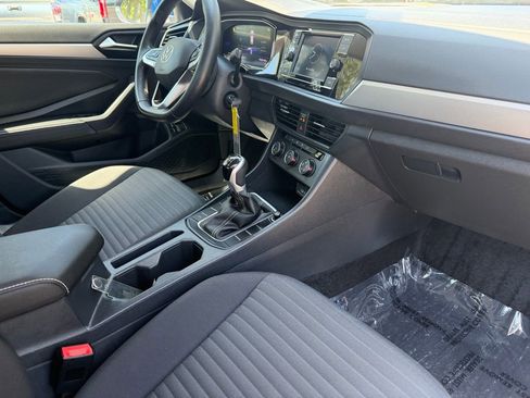 Used 2024 Volkswagen Jetta S image 10