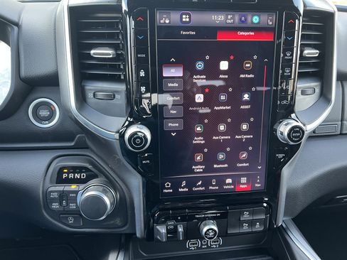 New 2026 RAM 1500 Big Horn AWD/4WD image 18