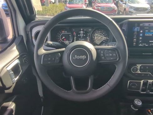 Certified 2025 Jeep Wrangler Unlimited Sport image 17