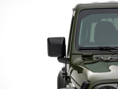 Used 2021 Jeep Wrangler Sport S image 4