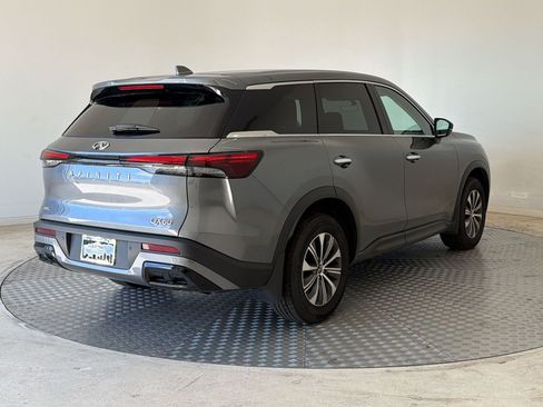 Used 2023 INFINITI QX60 Pure AWD/4WD image 9