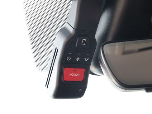 Used 2023 Toyota Tundra Limited w/ Power Package image 26