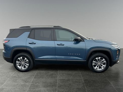 New 2025 Chevrolet Equinox LT w/ Convenience Package II image 8