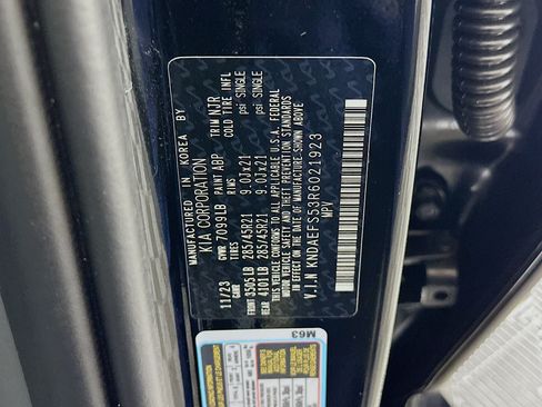 Used 2024 Kia EV9 GT-Line AWD/4WD image 12